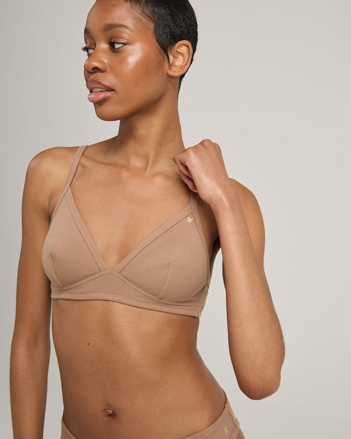 Bralette facile / Bare 03