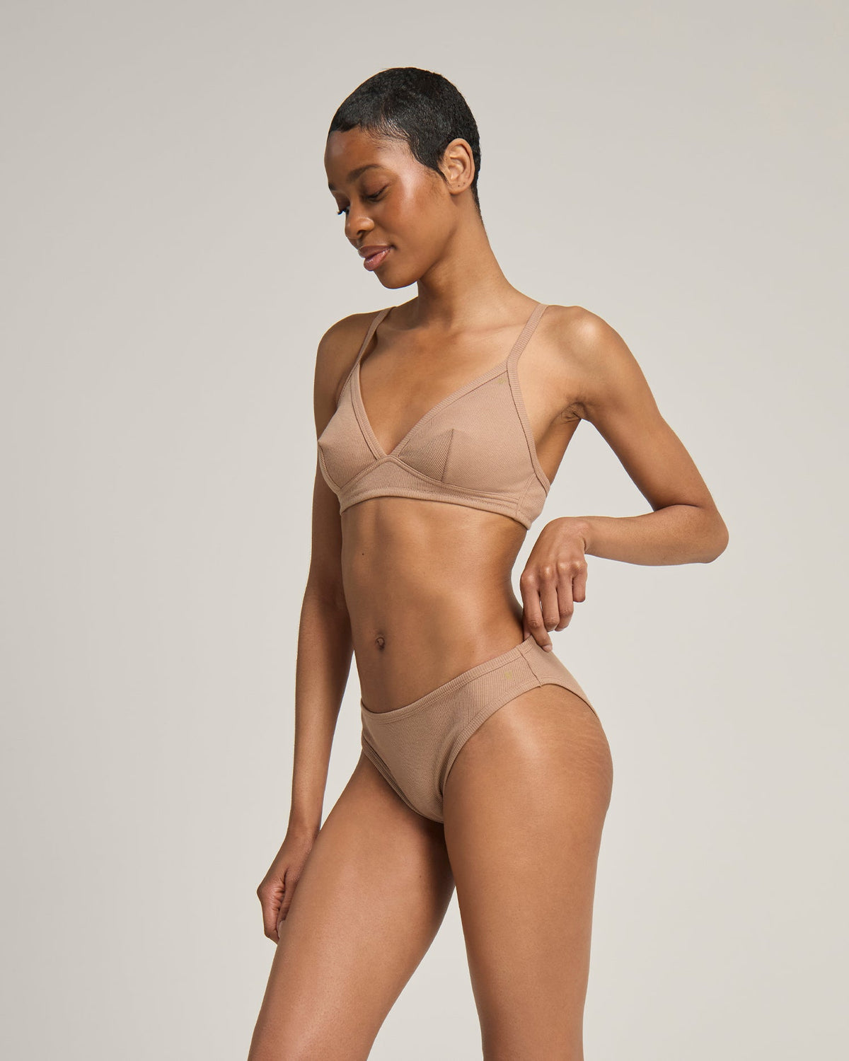 Bralette facile / Bare 03