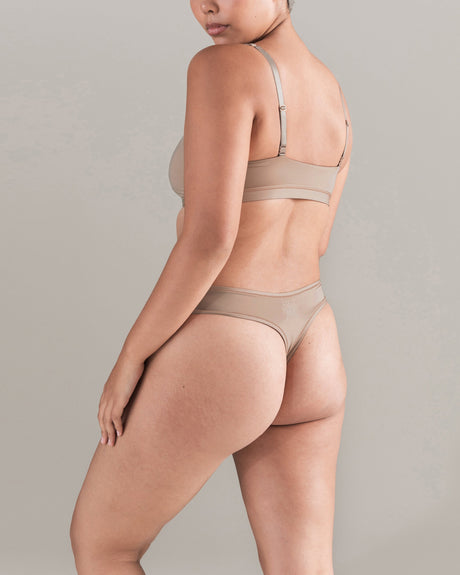 Dipped Thong / Bare 03