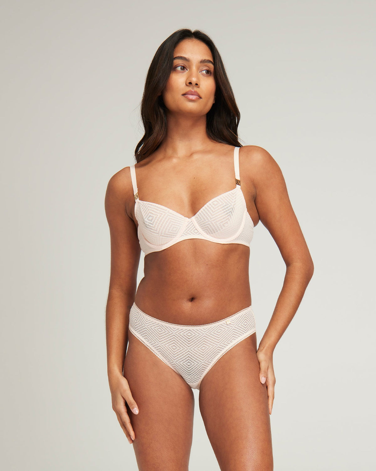 Lift Balcony Bra / Bare 01