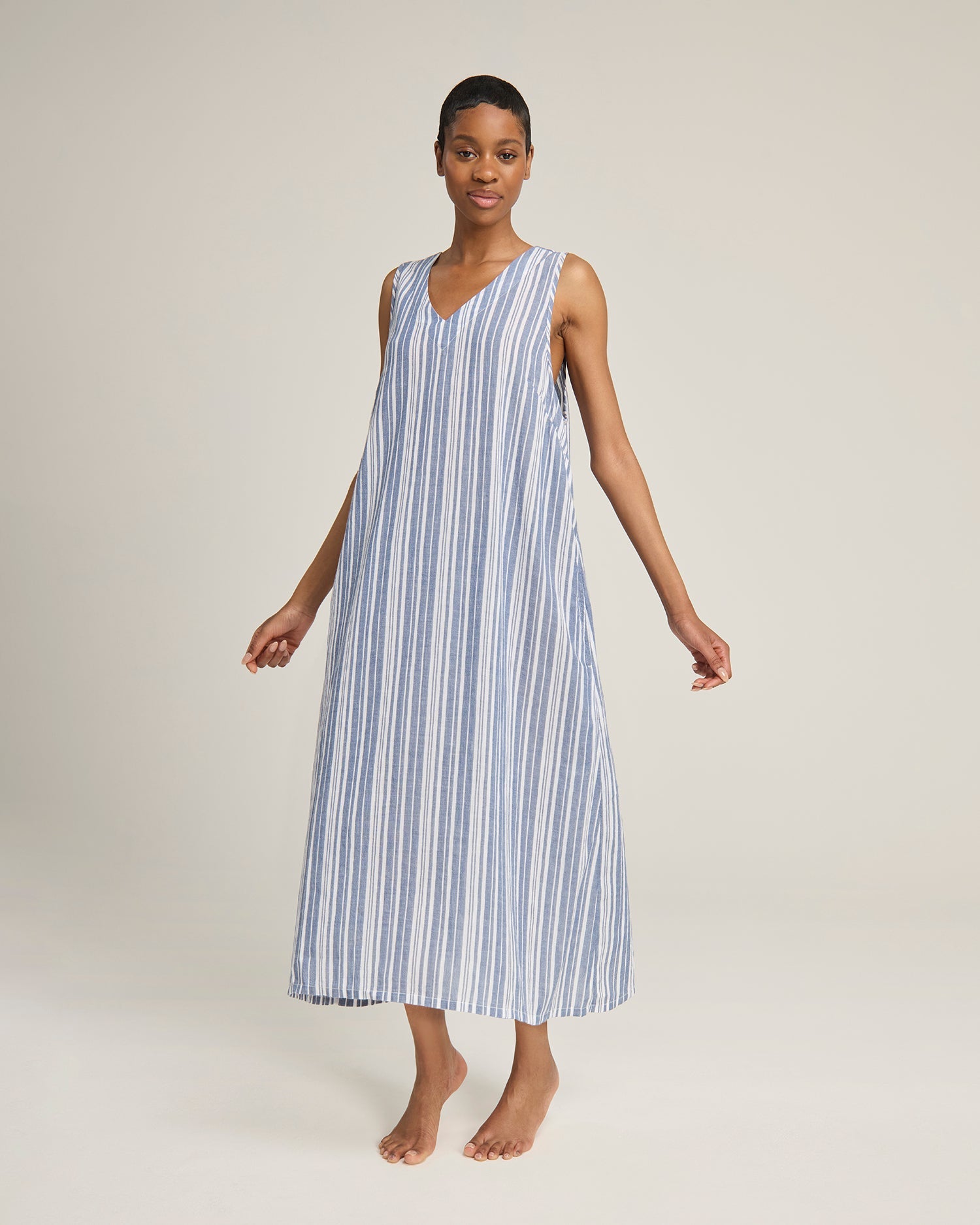 Abito con scollo a V / a righe blu navy